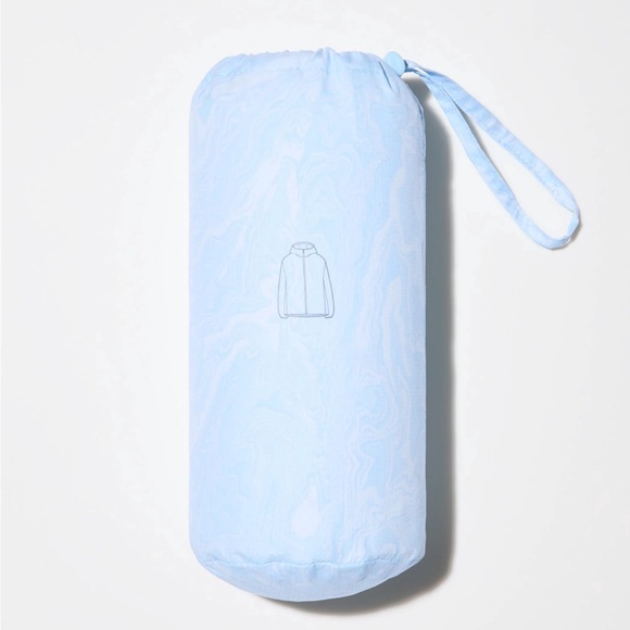 UNIQLO pocketable UV protection jacket - Picture 2 of 7